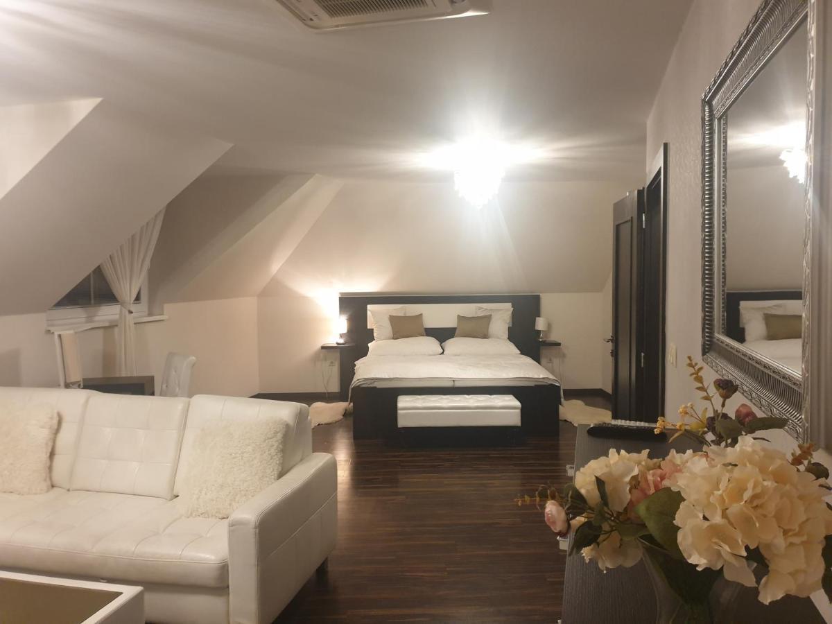 Maison d'hôtes U Durkovych à Zabokreky Nad Nitrou Extérieur photo